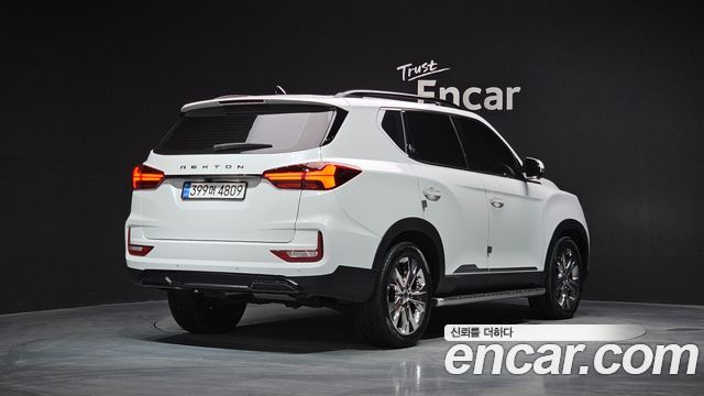 SsangYong Rexton All New Diesel 2.2 4WD Signature - фото 1