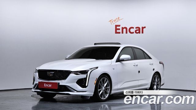 Cadillac CT4 2.0 Sport - фото 0
