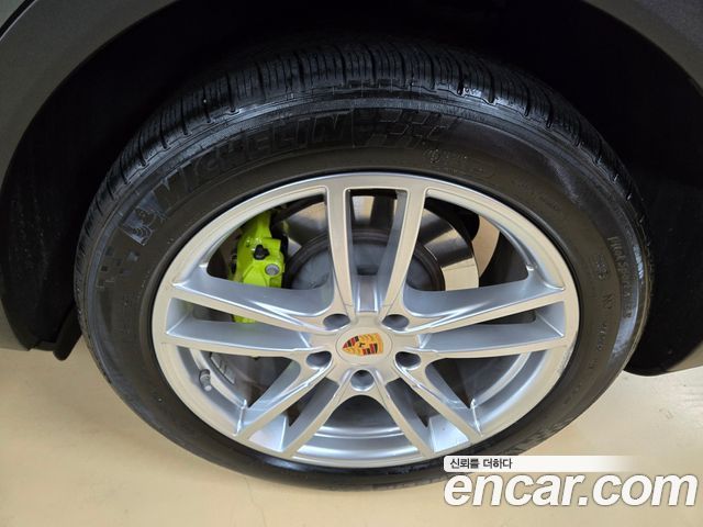 Porsche Cayenne PO536 3.0 E-Hybrid - фото 2