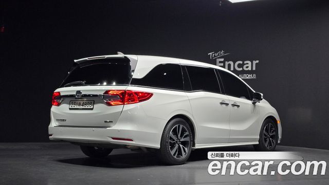 Honda Odyssey 3.5 5th - фото 1