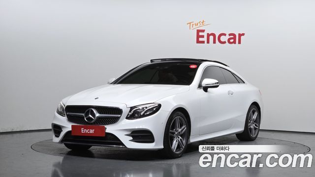 Mercedes-Benz E-Class W213 E220d Coupe - фото 0