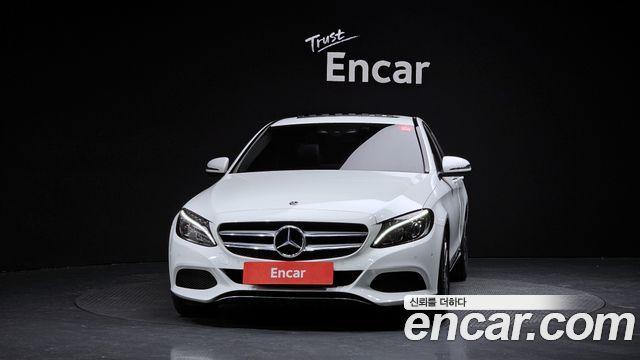 Mercedes-Benz C-Class W205 C220 d Avantgarde - фото 2