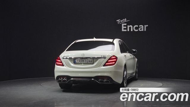 Mercedes-Benz S-Class W222 S63 AMG 4MATIC+ - фото 3