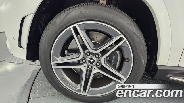 Mercedes-Benz GLS-Class X167 GLS400d 4MATIC - фото 4