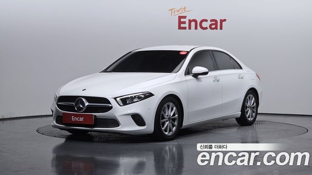 Mercedes-Benz A-Class W177 A220 Sedan - фото 0