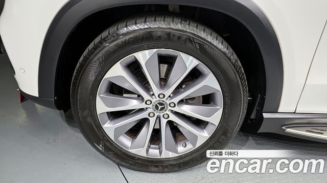 Mercedes-Benz GLE-Class W167 GLE300d 4MATIC - фото 4