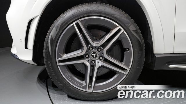 Mercedes-Benz GLS-Class X167 GLS400d 4MATIC - фото 4