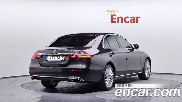 Mercedes-Benz E-Class W213 E250 Exclusive - фото 1