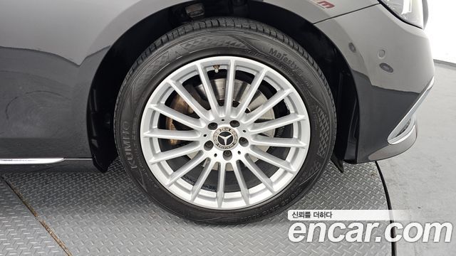 Mercedes-Benz E-Class W213 E250 Exclusive - фото 4