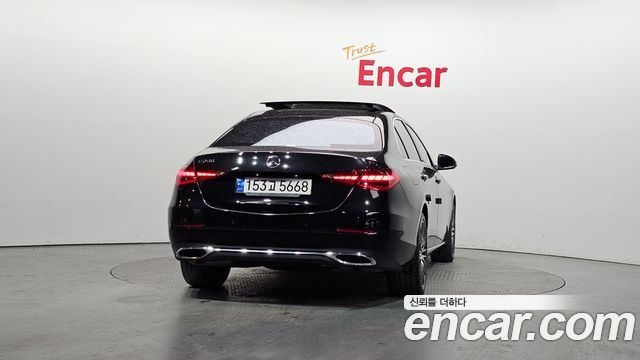 Mercedes-Benz C-Class W206 C200 Avantgarde - фото 3