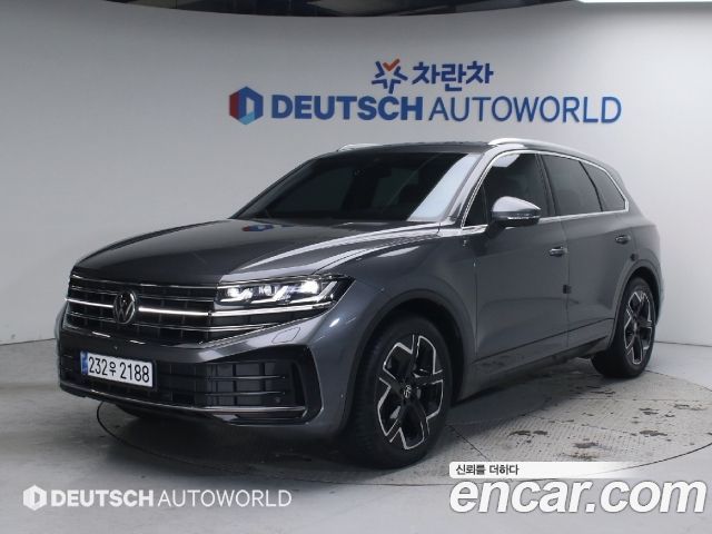 Volkswagen Touareg 3-го поколения 3.0 TDI Prestige - фото 0