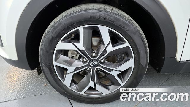 Kia Sportage The Bold Diesel 2.0 2WD Prestige - фото 4