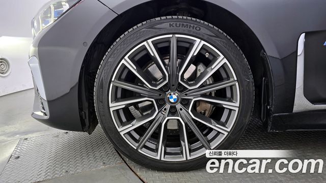 BMW 7 Series G11 730d xDrive M Sport - фото 4