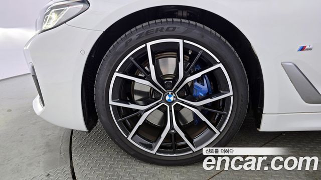 BMW 5 Series G30 530i M Sport Package - фото 4