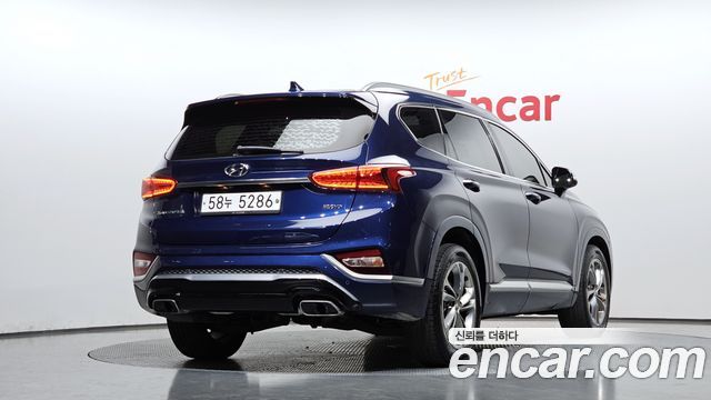 Hyundai Santafe TM Diesel 2.0 2WD Inspiration - фото 1