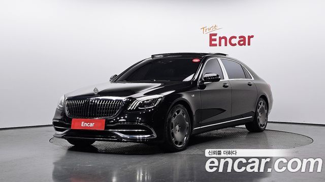 Mercedes-Benz S-Class W222 Maybach S560 - фото 0
