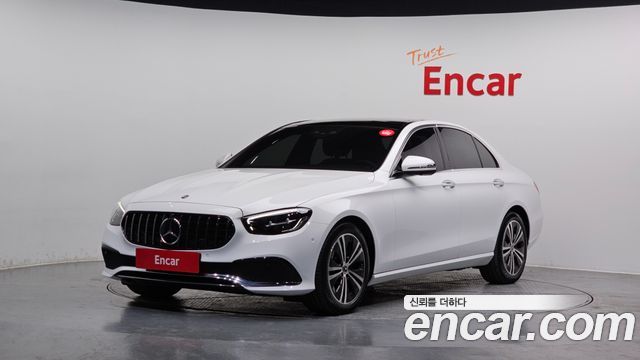 Mercedes-Benz E-Class W213 E250 Avantgarde - фото 0