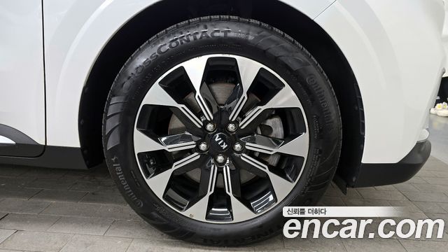 Kia Carnival 4-го поколения 9-Seater Signature - фото 4