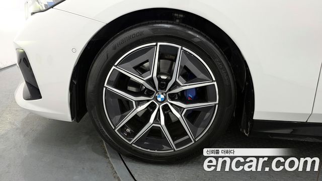 BMW 5 Series G60 520i M Sport - фото 4