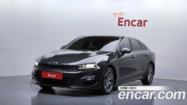 Kia K5 3-го поколения 2.0 Prestige - фото 0