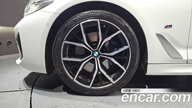 BMW 5 Series G30 530i M Sport Package - фото 4