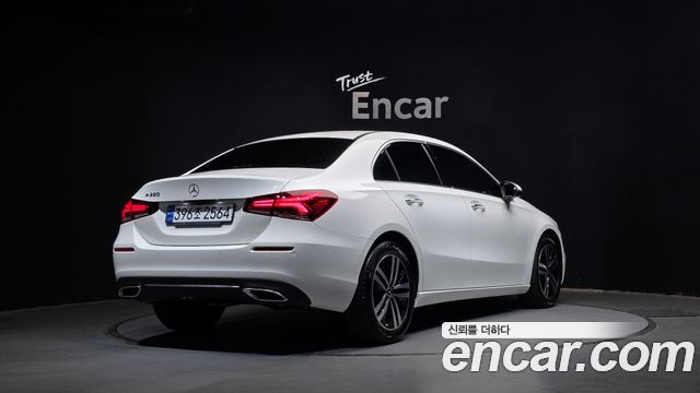 Mercedes-Benz A-Class W177 A220 Sedan - фото 1