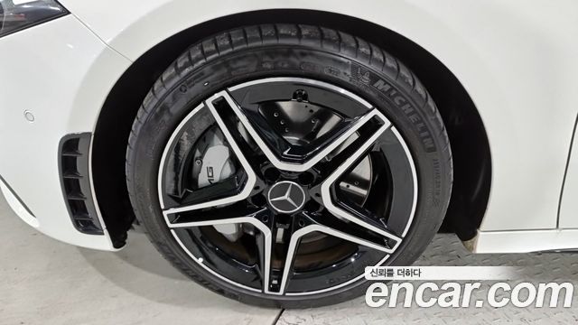 Mercedes-Benz A-Class W177 AMG A35 4MATIC Sedan - фото 4