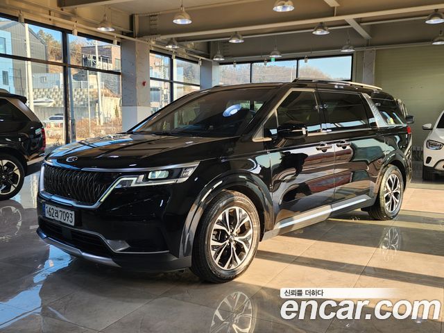 Kia Carnival 4-го поколения 9-Seater Noblesse - фото 0