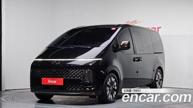 Hyundai Staria 4WD Lounge 7-Seater Inspiration - фото 0