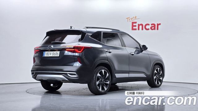 Kia Seltos Diesel 1.6 2WD Gravity - фото 1