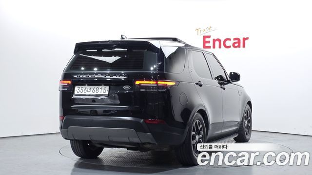 Land Rover Discovery 2.0 SD4 SE - фото 1