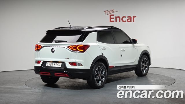 SsangYong Korando Gasoline 1.5 2WD R-Plus - фото 0