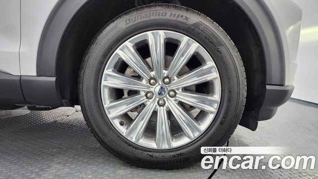 Ford Explorer 6-го поколения 2.3 LimIted 4WD - фото 4