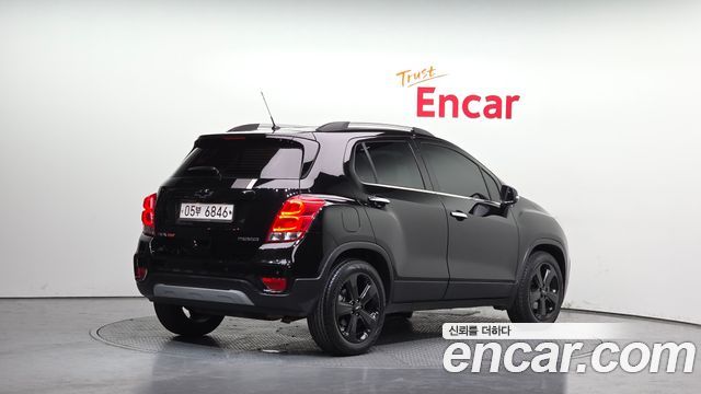 Chevrolet (GM Daewoo) Trax New 1.4 Perfact Black - фото 1