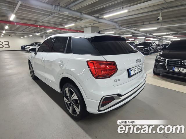 Audi Q2 35 TDI Premium - фото 4