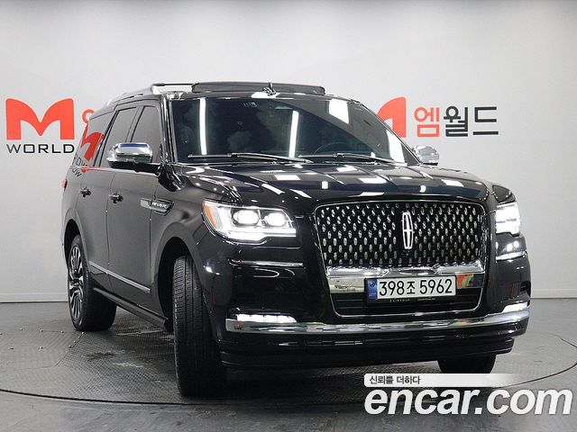 Lincoln Navigator 4-го поколения 3.5L Black Label - фото 1