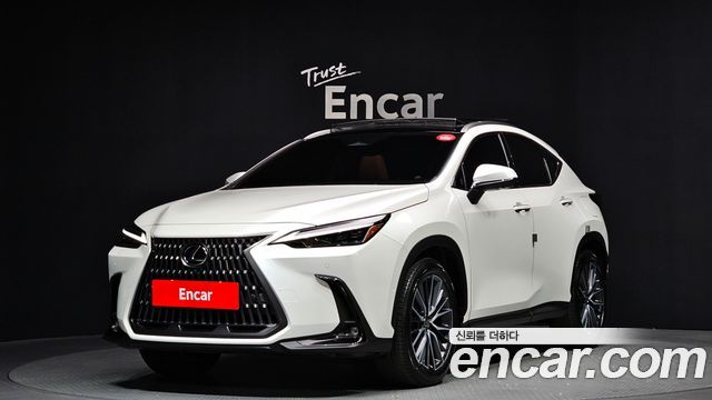 Lexus NX 350h 2-го поколения Luxury - фото 0