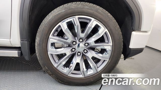 GMC Sierra Denali - фото 4