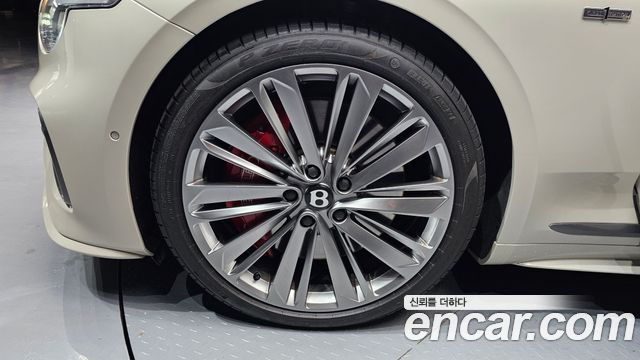 Bentley Continental GT 4.0 GTC Speed - фото 4
