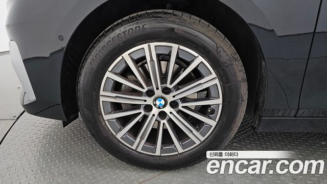 BMW 2 Series Active Tourer U06 220i Luxury - фото 4