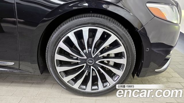 Lincoln Continental 10-го поколения 3.0 Black Label AWD - фото 4