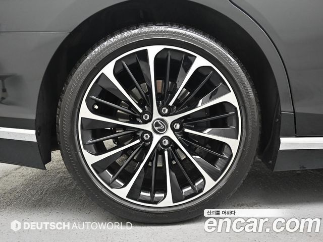 Lexus LS 500 3.5 Luxury AWD - фото 4