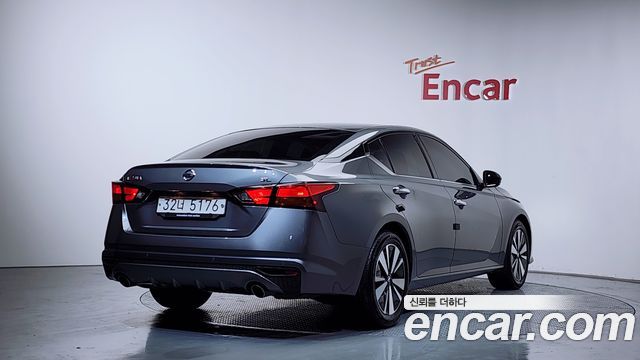 Nissan Altima L34 2.5 Special Edition - фото 1