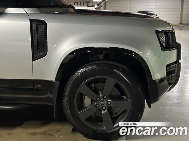 Land Rover Defender L663 110 D300 X-Dynamic HSE - фото 4