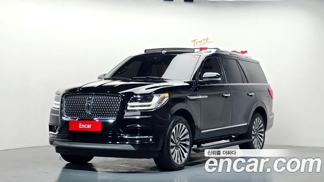 Lincoln Navigator 4-го поколения 3.5L - фото 0