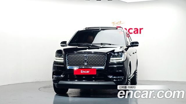Lincoln Navigator 4-го поколения 3.5L - фото 2