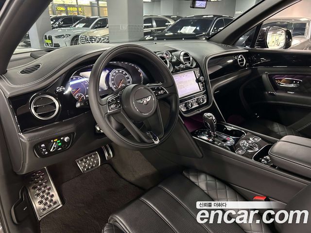 Bentley Bentayga 3.0 Plug-in HEV - фото 3