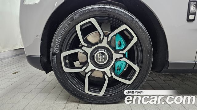 Rolls-Royce Cullinan 6.7 V12 - фото 4