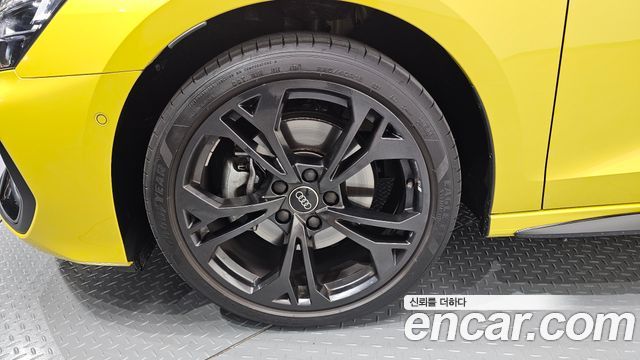 Audi A3 40 TFSI Quattro Premium - фото 4