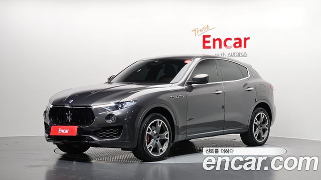 Maserati Levante 3.0 AWD GranSport - фото 0